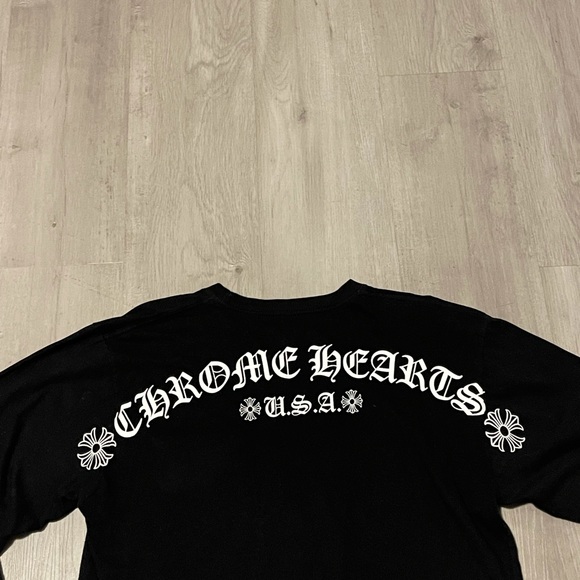 Chrome Hearts USA Black Long Sleeve Front Pocket T Shirt - Picture 2 of 7